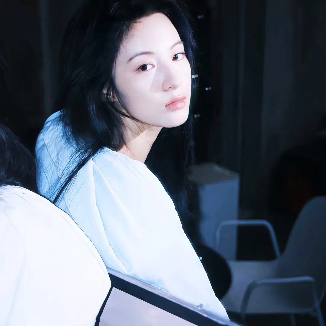 女孩2